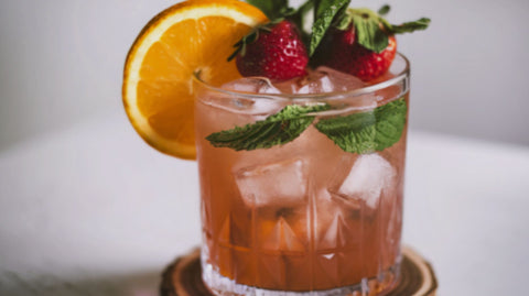 Honey Simple Syrup Recipe for Drinks & Cocktails - Ames Farm Single Source Honey